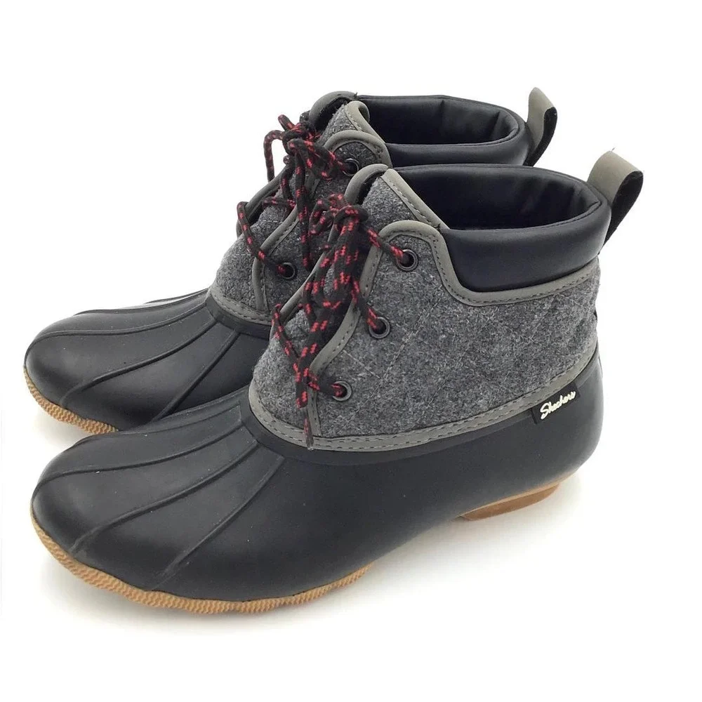 Skechers Duck Ankle Boots Womens 9 Black Grey Felt Quilted Camping Work Gameday